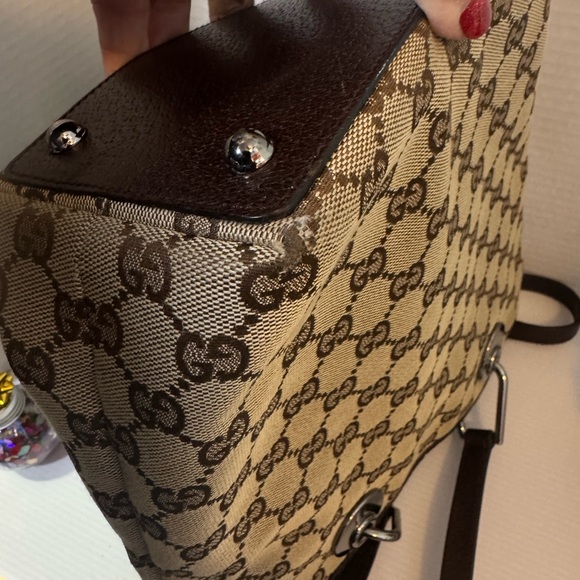 💥AUTHENTIC GUCCI Classic GG Signature Tote - Picture 11 of 16